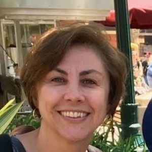 Meet your Posher, Carla